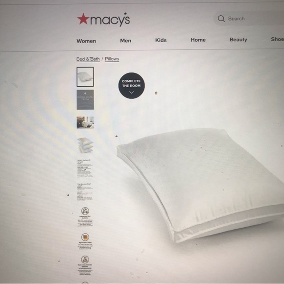 New Macys Hotel Collection King medium Goose down pillows x2 Pair - Picture 3 of 4